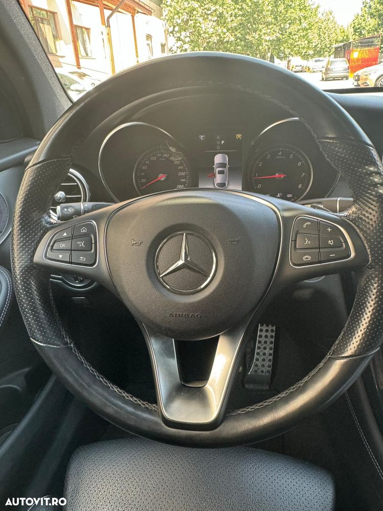 Mercedes-Benz GLC - 7