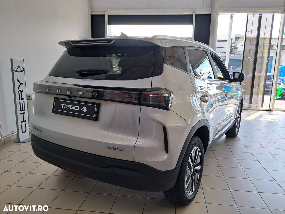 Chery Tiggo 4 1.5 TGDI DHT HEV Unique - 3