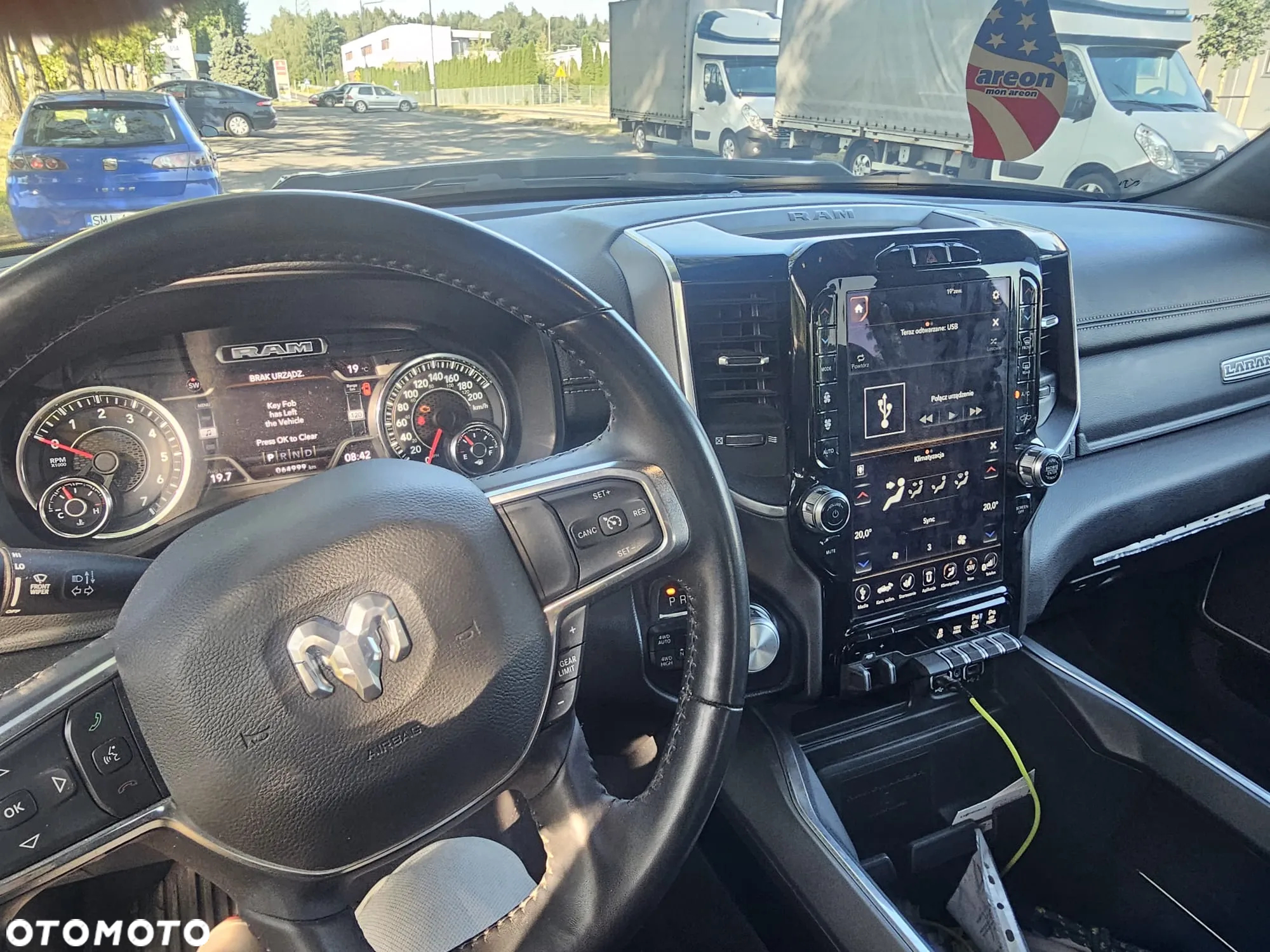 RAM 1500 5.7 Quad Cab Laramie
