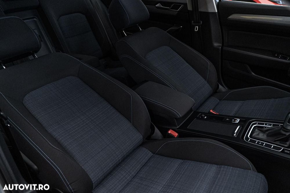 Volkswagen Passat 1.4 TSI DSG GTE - 33