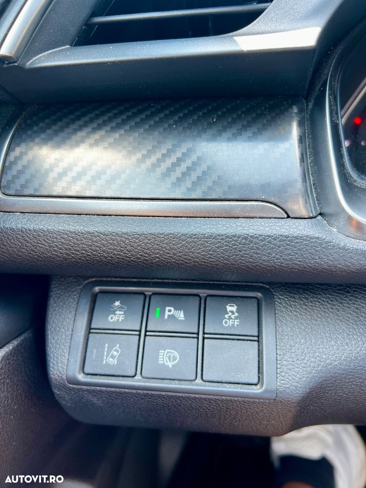 Honda Civic 1.5 VTEC Turbo Sport - 12