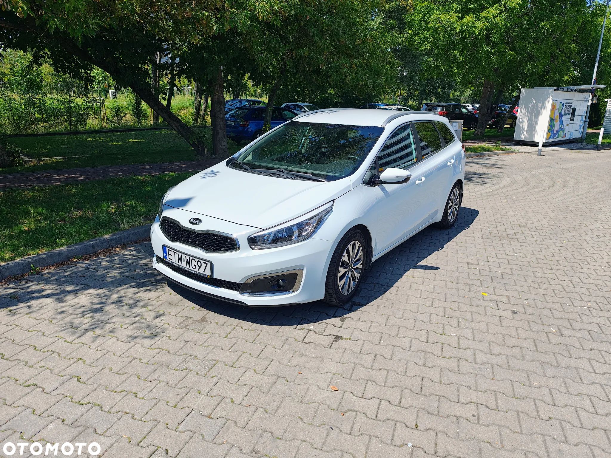 Kia Ceed Cee'd 1.6 GDI L Business Line - 1