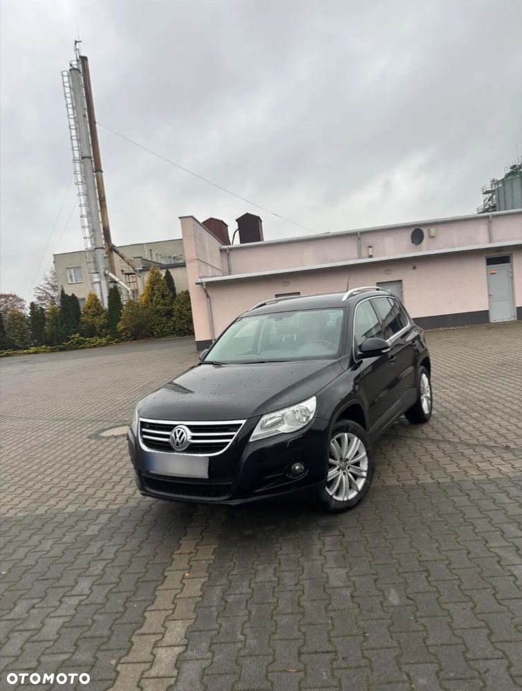 Volkswagen Tiguan 2.0 TDI DPF BlueMotion Technology Sport & Style - 2