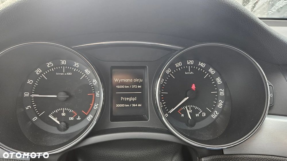 Skoda Superb 2.0 TDI Ambition - 12