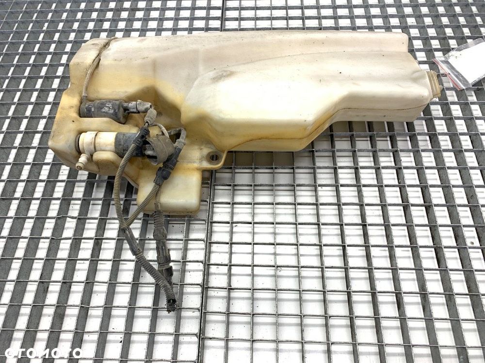 ZBIORNIK SPRYSKIWACZY  IVECO STRALIS I 2002 - 2022 AS 260S48 353 kW [480 KM] 6x2/4 2002 504011556 - 1