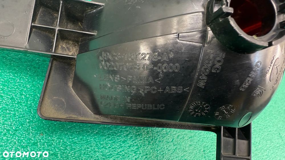 JAGUAR E-PACE LEWA LAMPA PRZECIWMGIELNA TYŁ LAMPKA J9C3-15K273-A K146/22NIK - 4
