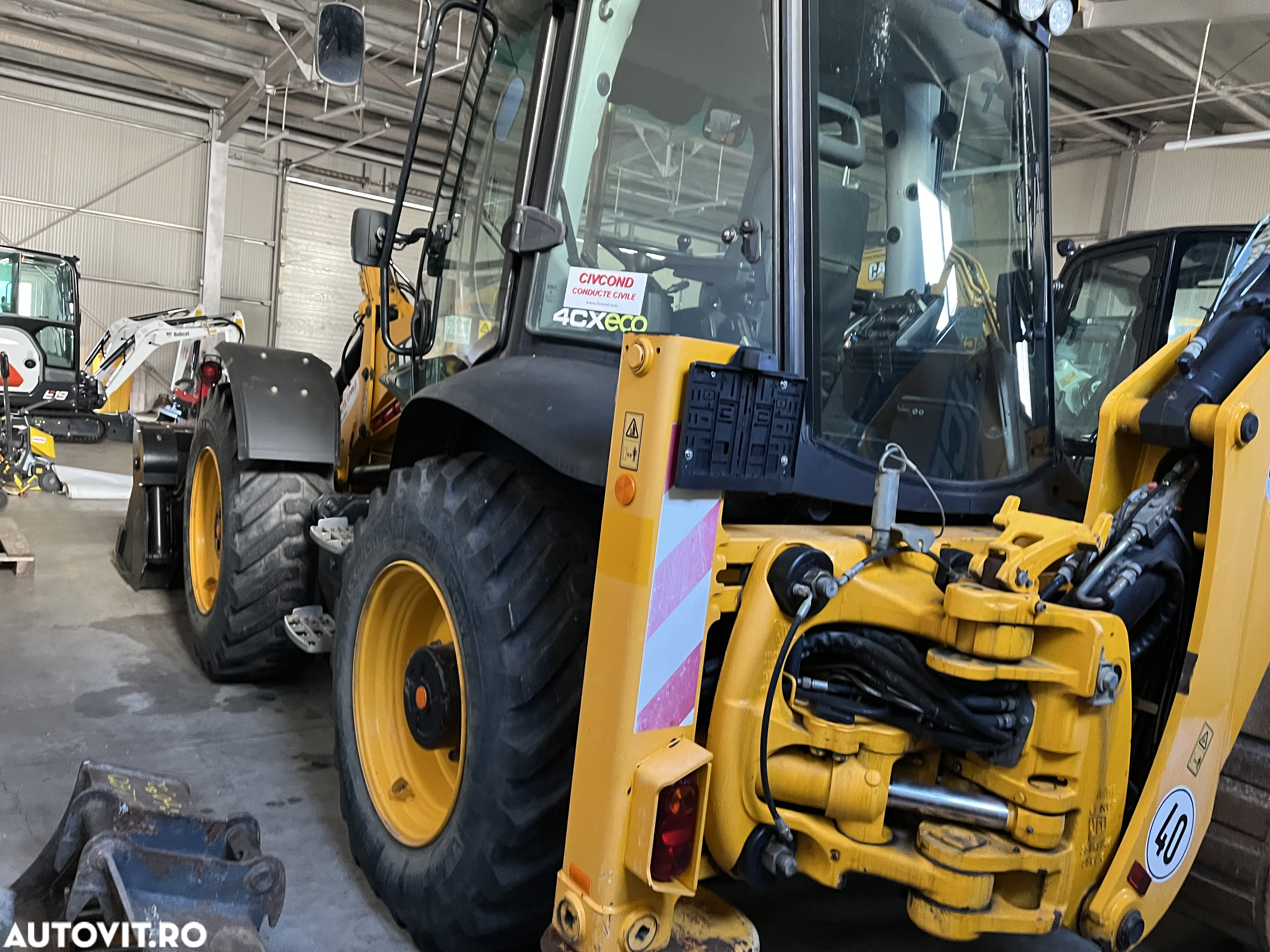 JCB 4CX - 5