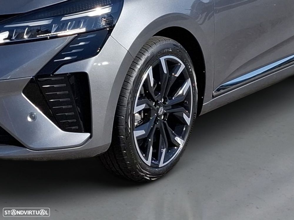 Renault Clio 1.0 TCe Techno Bi-Fuel - 4