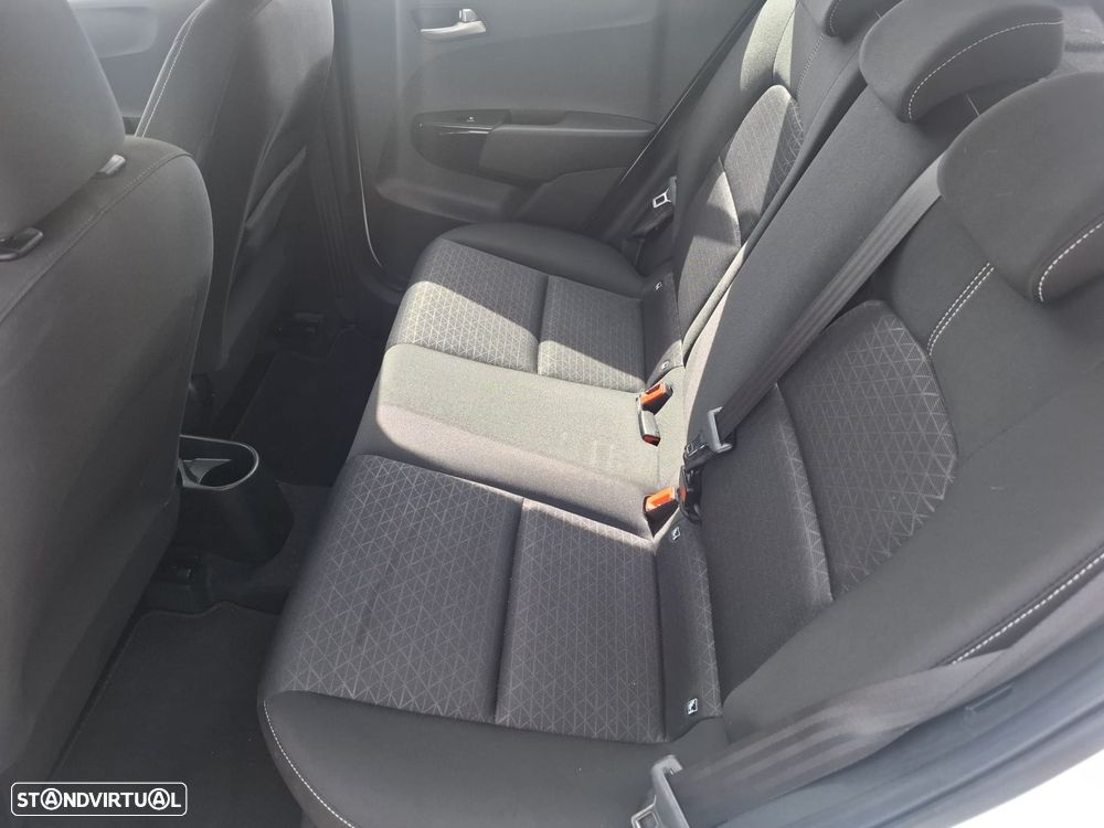 Kia Picanto 1.0 CVVT Urban - 28