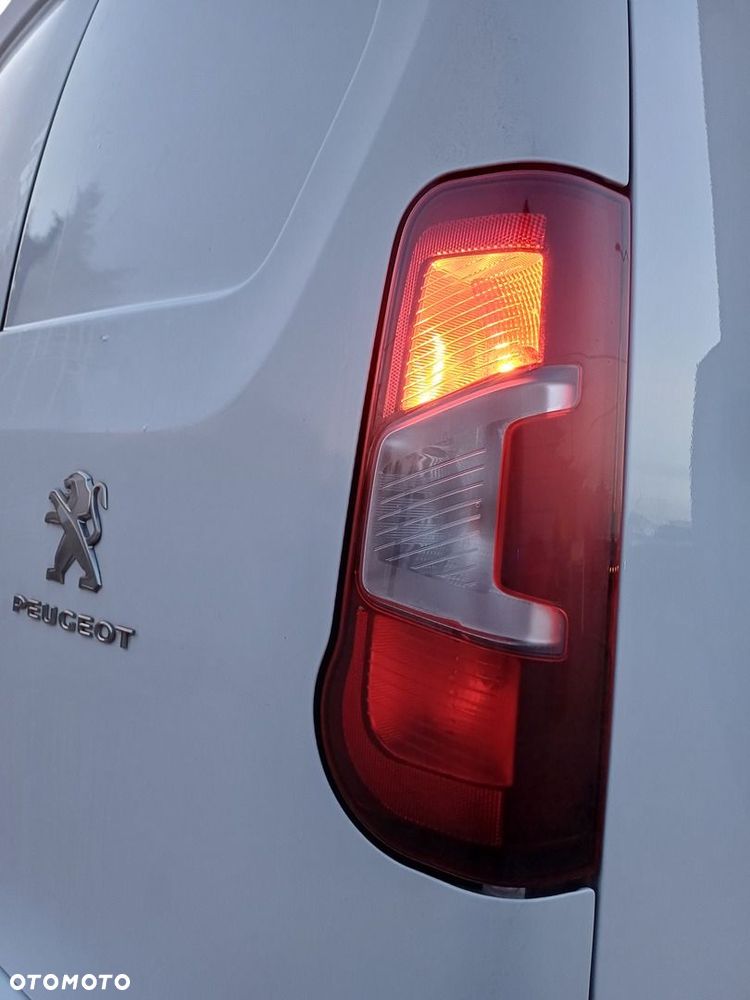 Peugeot Partner - 10