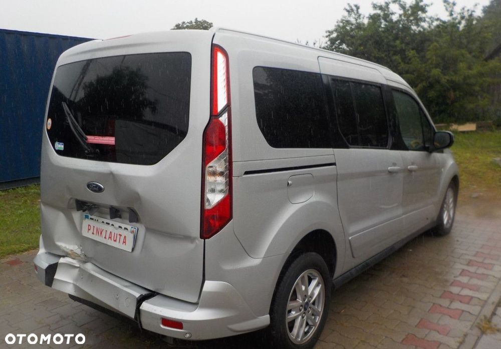 Ford Tourneo Connect - 8