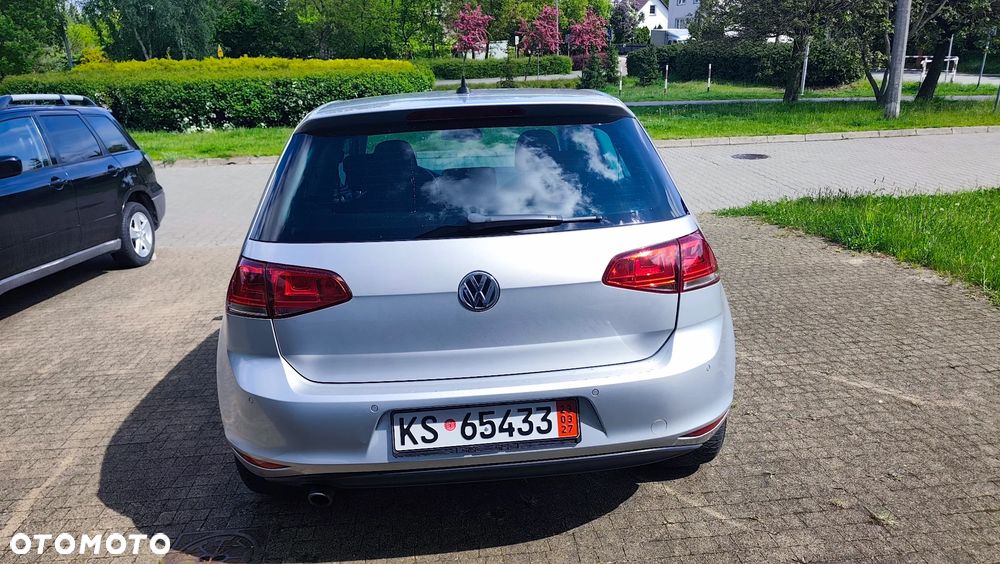 Volkswagen Golf 1.6 BlueTDI DSG Comfortline - 20