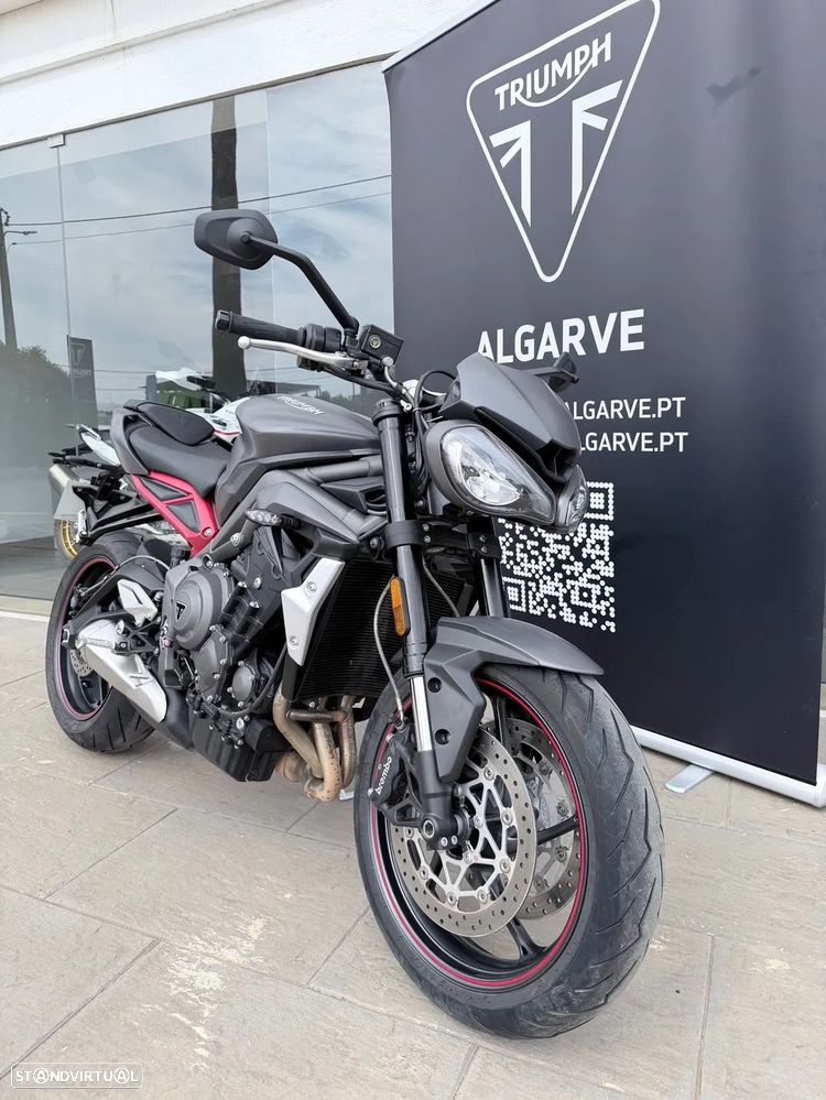 Triumph Street Triple R - 3