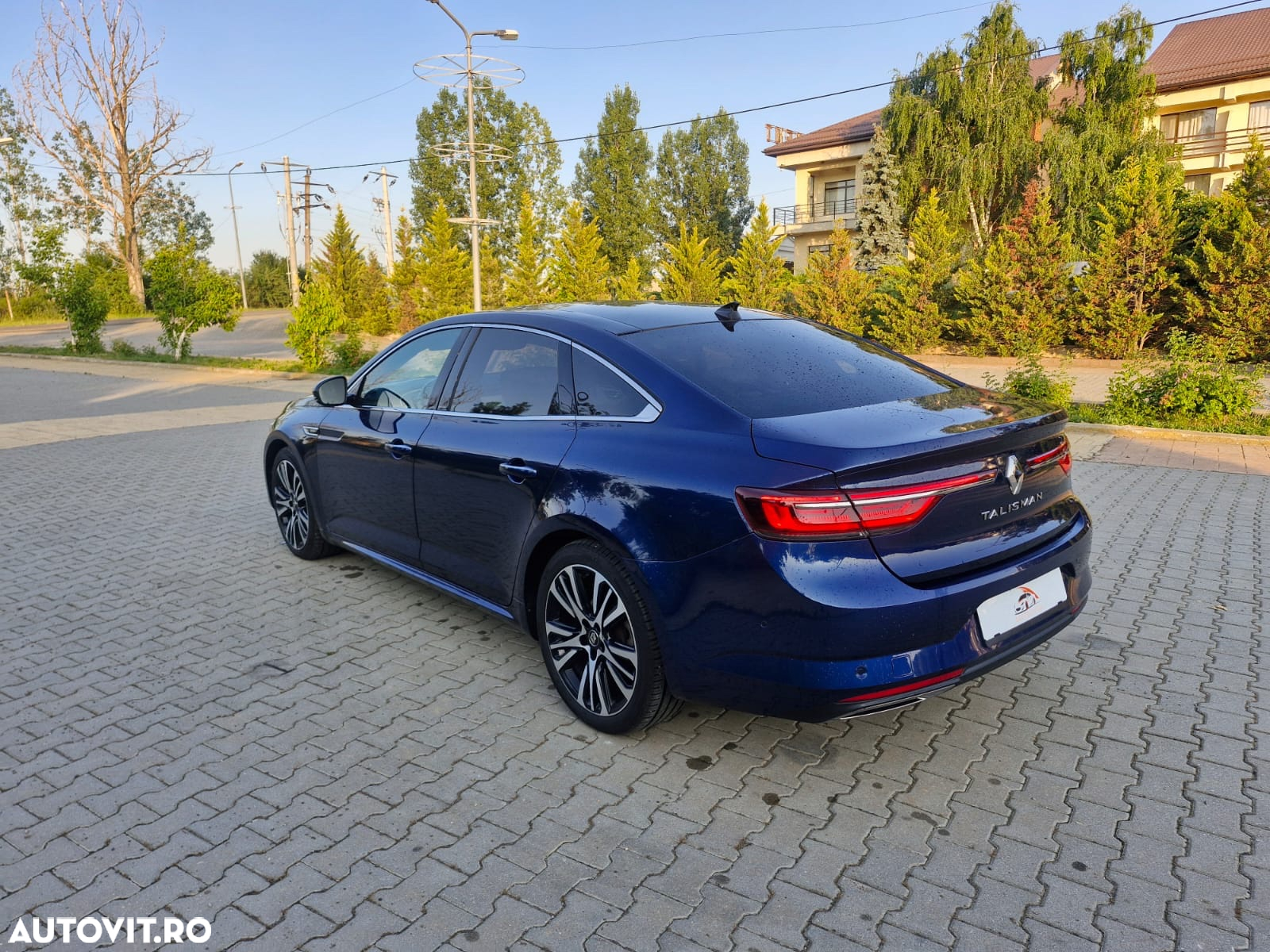 Renault Talisman Blue dCi EDC Initial Paris - 4