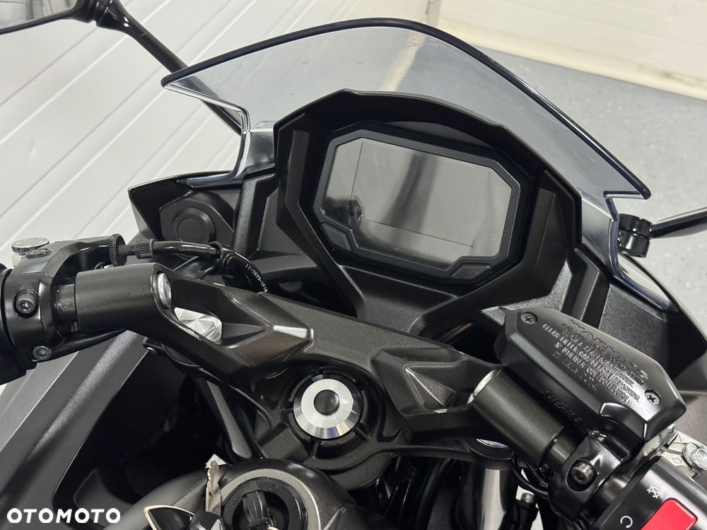 Kawasaki Ninja - 17