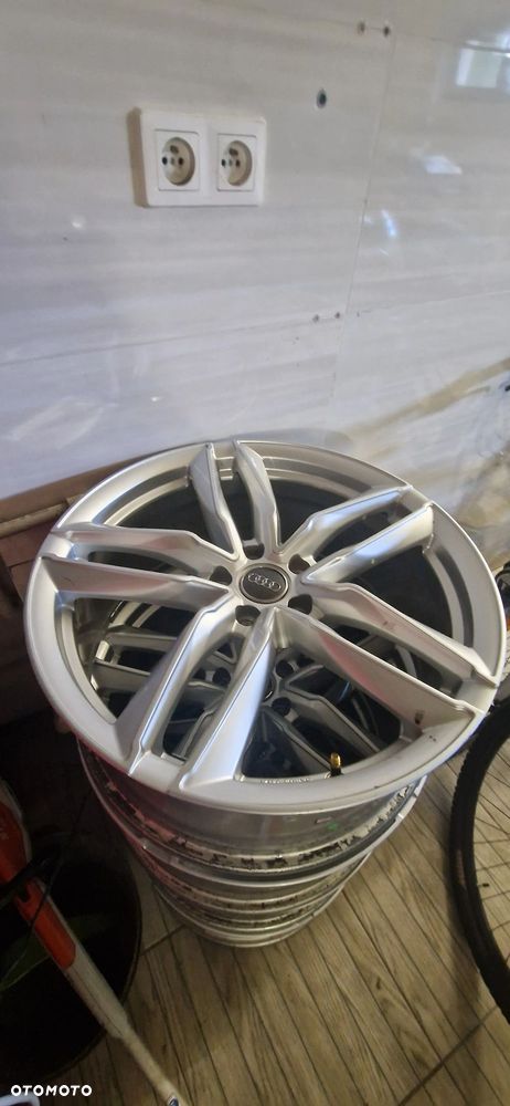 Audi Q7 - 32