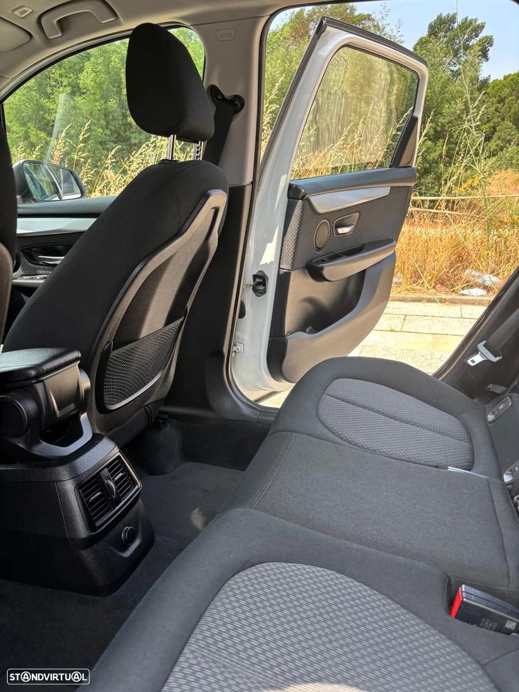 BMW 216 Active Tourer d Advantage Auto - 7