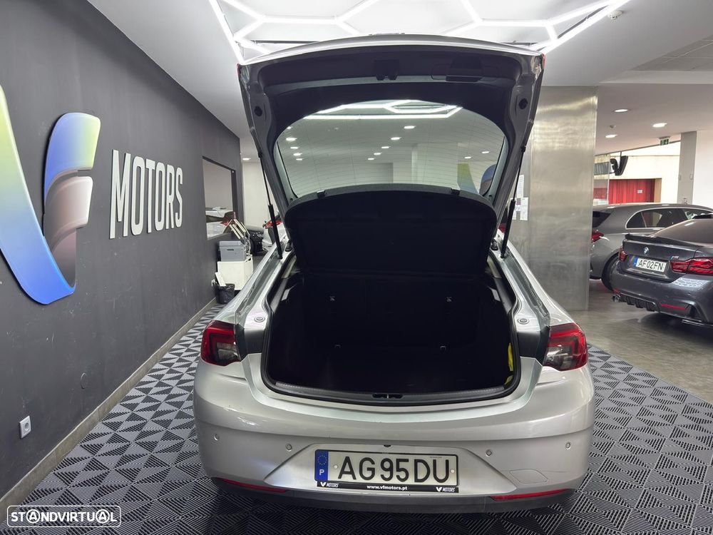 Opel Insignia Grand Sport 1.5 D Ultimate - 11