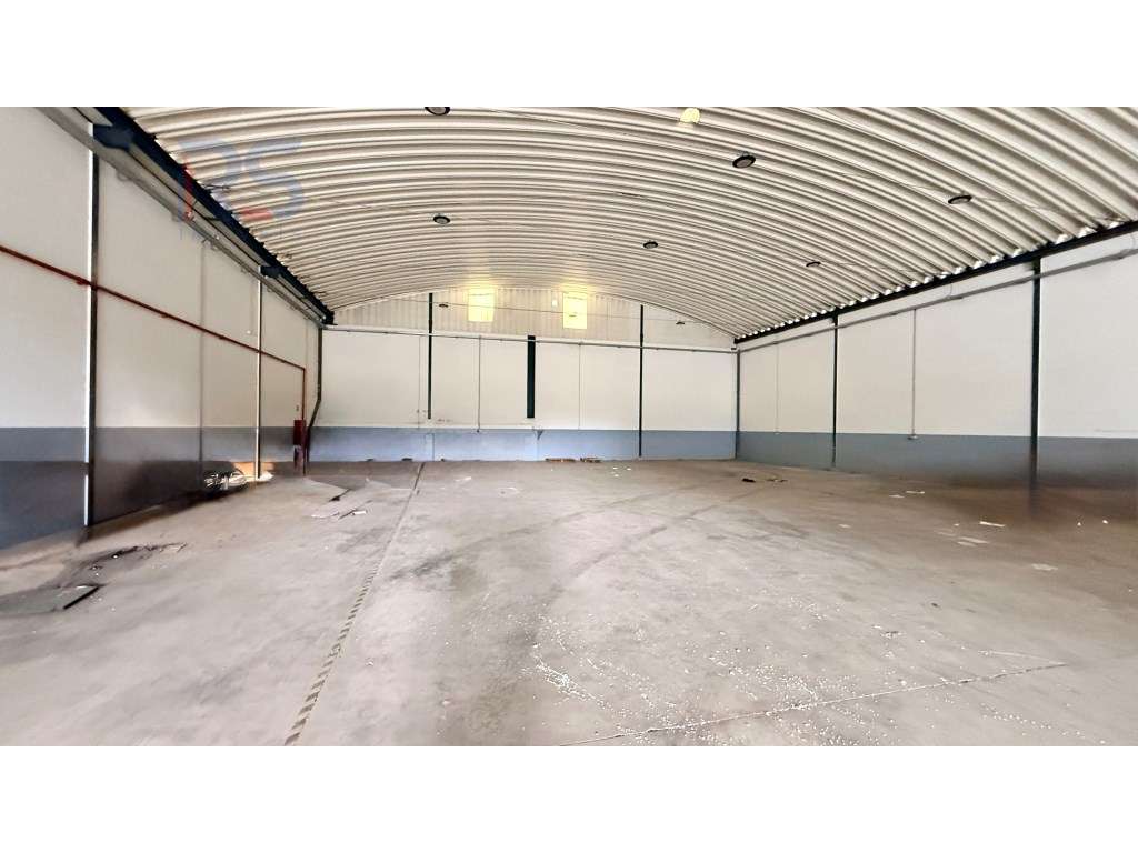Armazém Arrendamento 800 m² - Grande imagem: 4/19