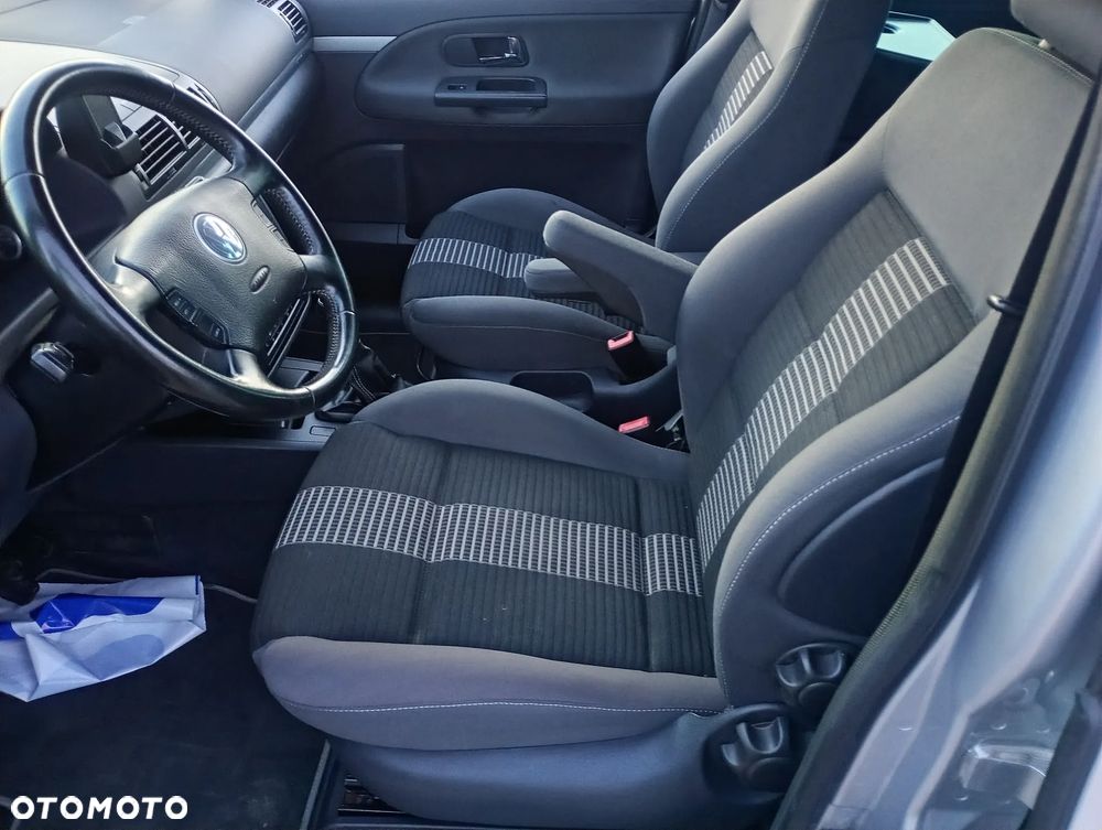 Volkswagen Sharan - 31