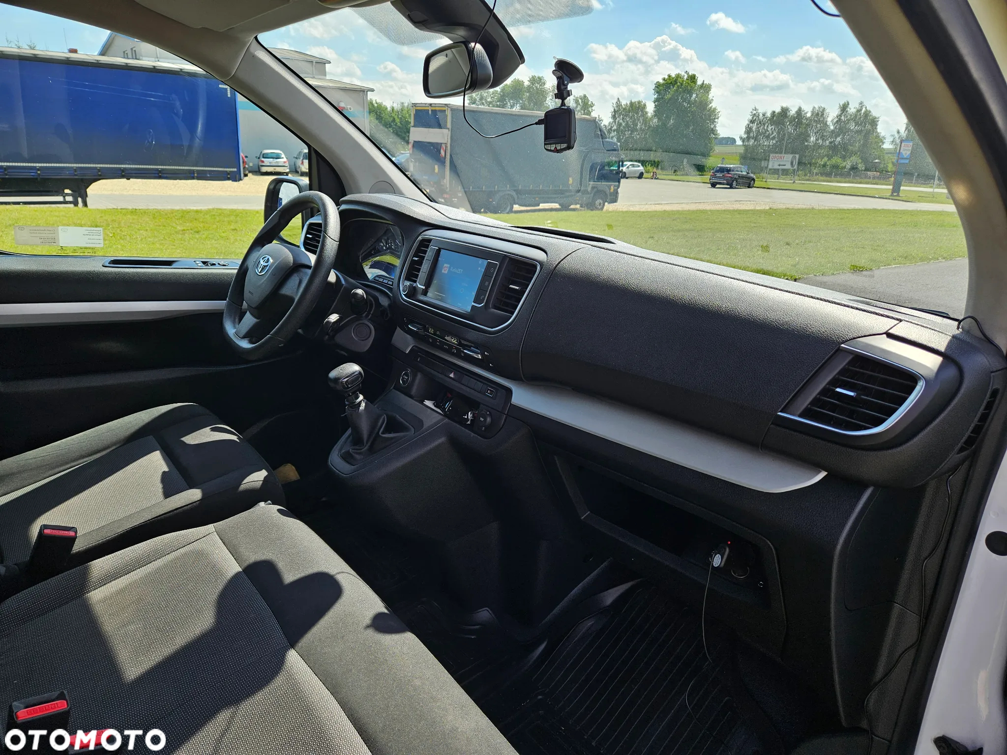 Toyota Proace Verso 1.5 D4-D Medium Business - 13