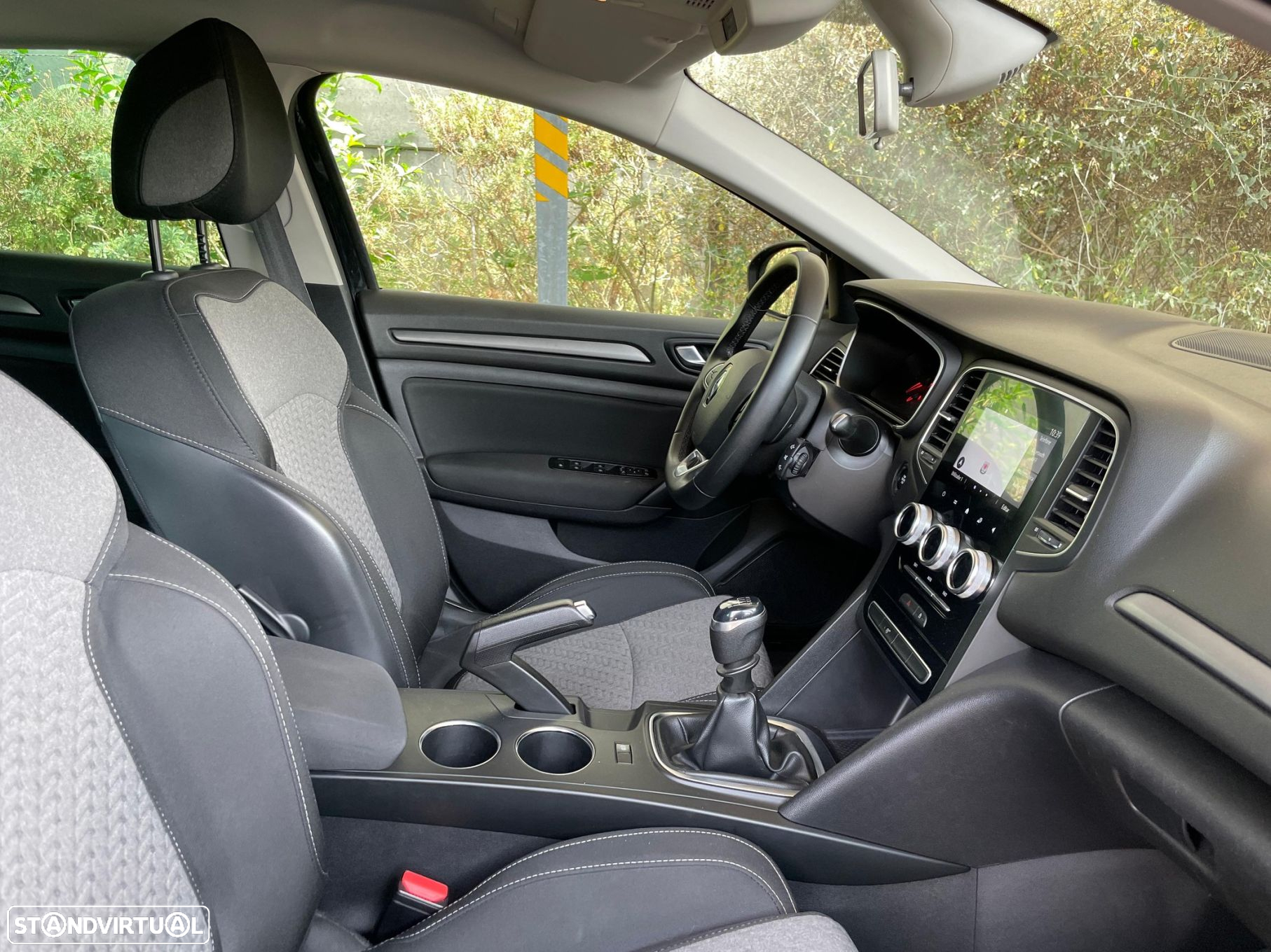 Renault Mégane 1.3 TCe Limited - 13