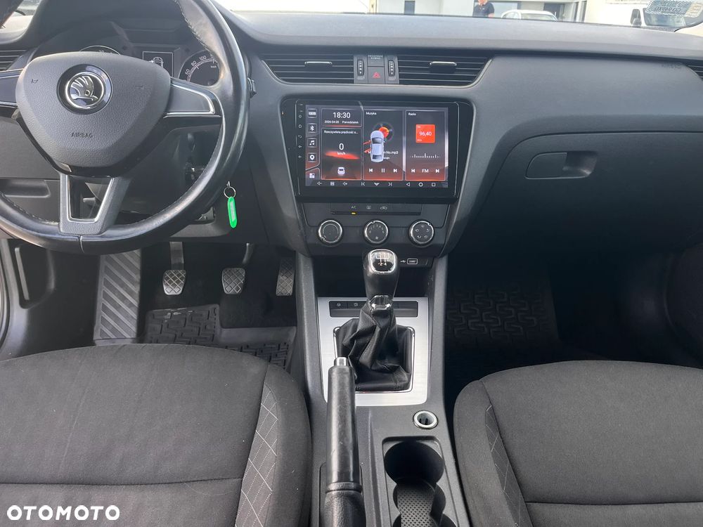 Skoda Octavia - 35