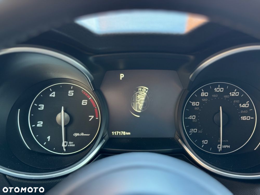 Alfa Romeo Stelvio 2.0 Turbo 16V AT8-Q4 Super - 12