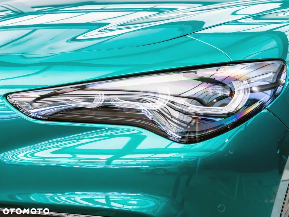 Alfa Romeo Stelvio 2.0 Turbo Intensa Q4 - 14