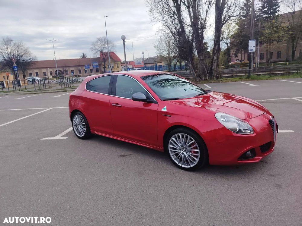 Alfa Romeo Giulietta 1.8 TBi 16V TCT Quadrifoglio Verde - 4