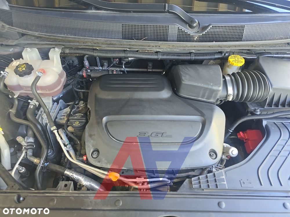 Chrysler Pacifica - 14