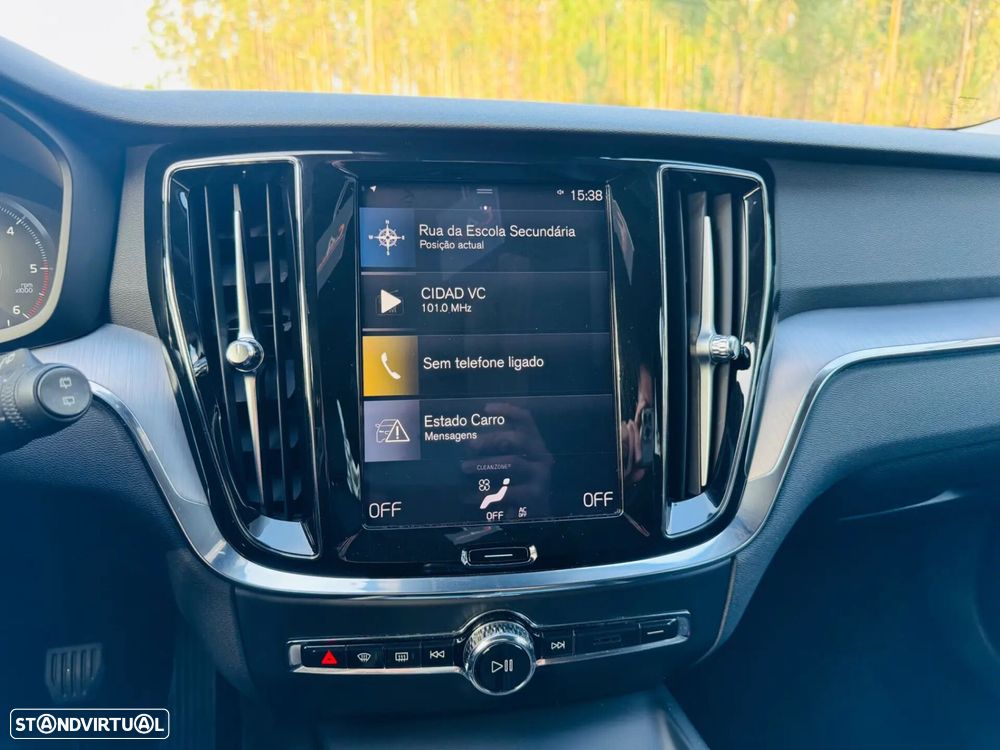 Volvo V60 2.0 D3 Inscription - 28