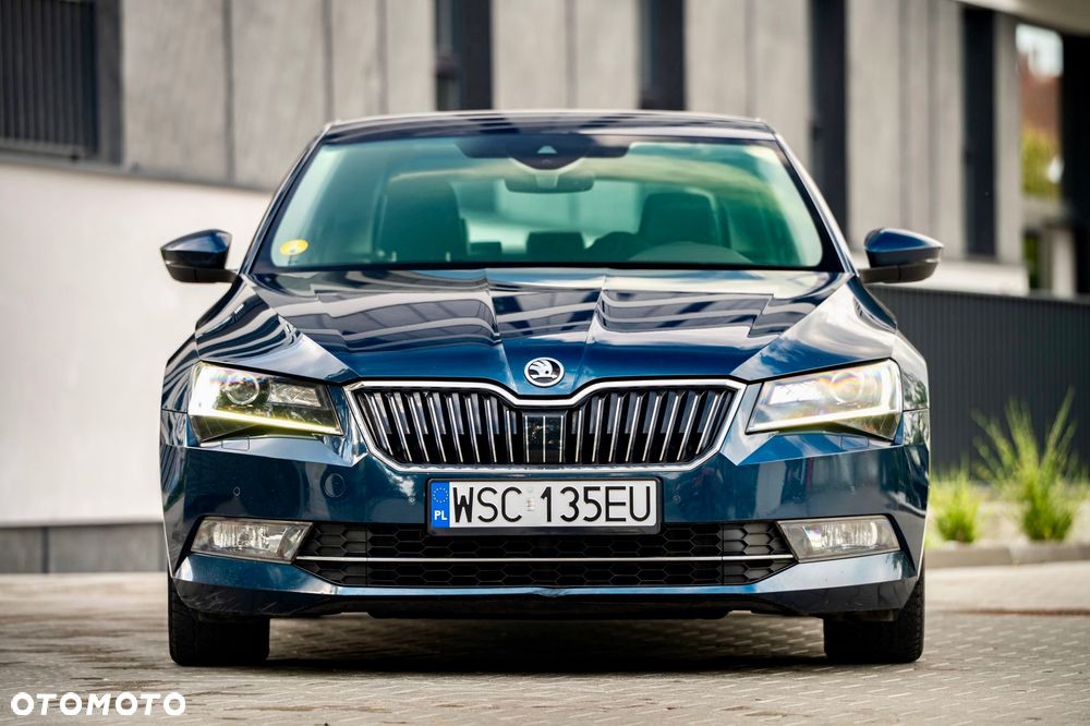Skoda Superb 1.6 TDI DSG Style - 2