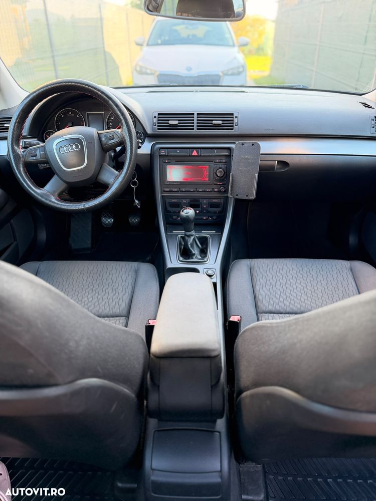 Audi A4 Limuzina - 12