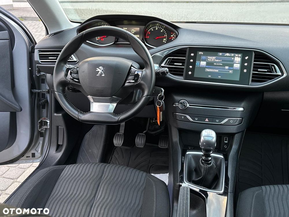Peugeot 308 e-HDi 115 Stop & Start Allure - 12