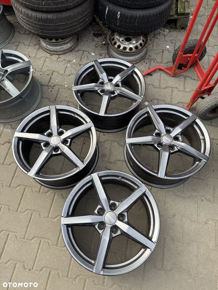 Felgi aluminiowe 5x114,3 8x18 et40 Kia Hyundai Reno Dacia Toyota