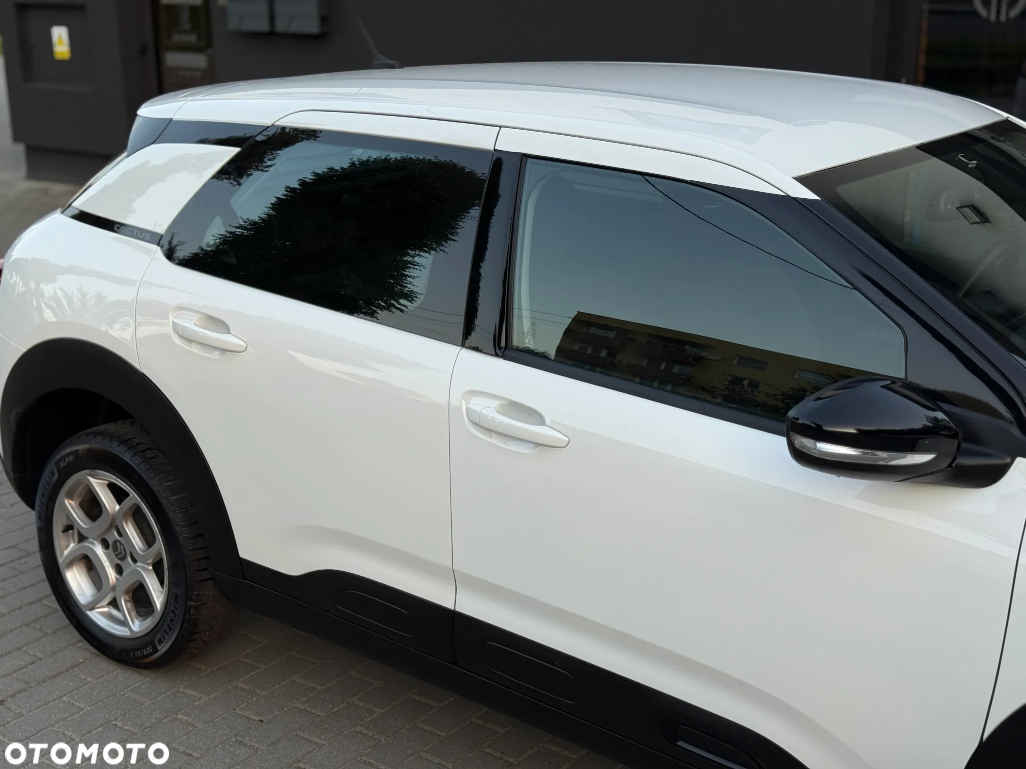 Citroën C4 Cactus 1.2 PureTech Feel Edition S&S - 17