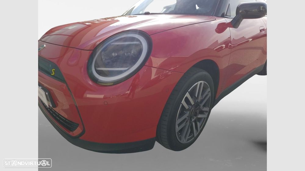 MINI 3 Portas Cooper SE Classic M — fotografia 17