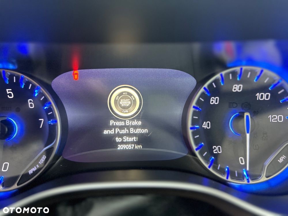 Chrysler Pacifica - 21