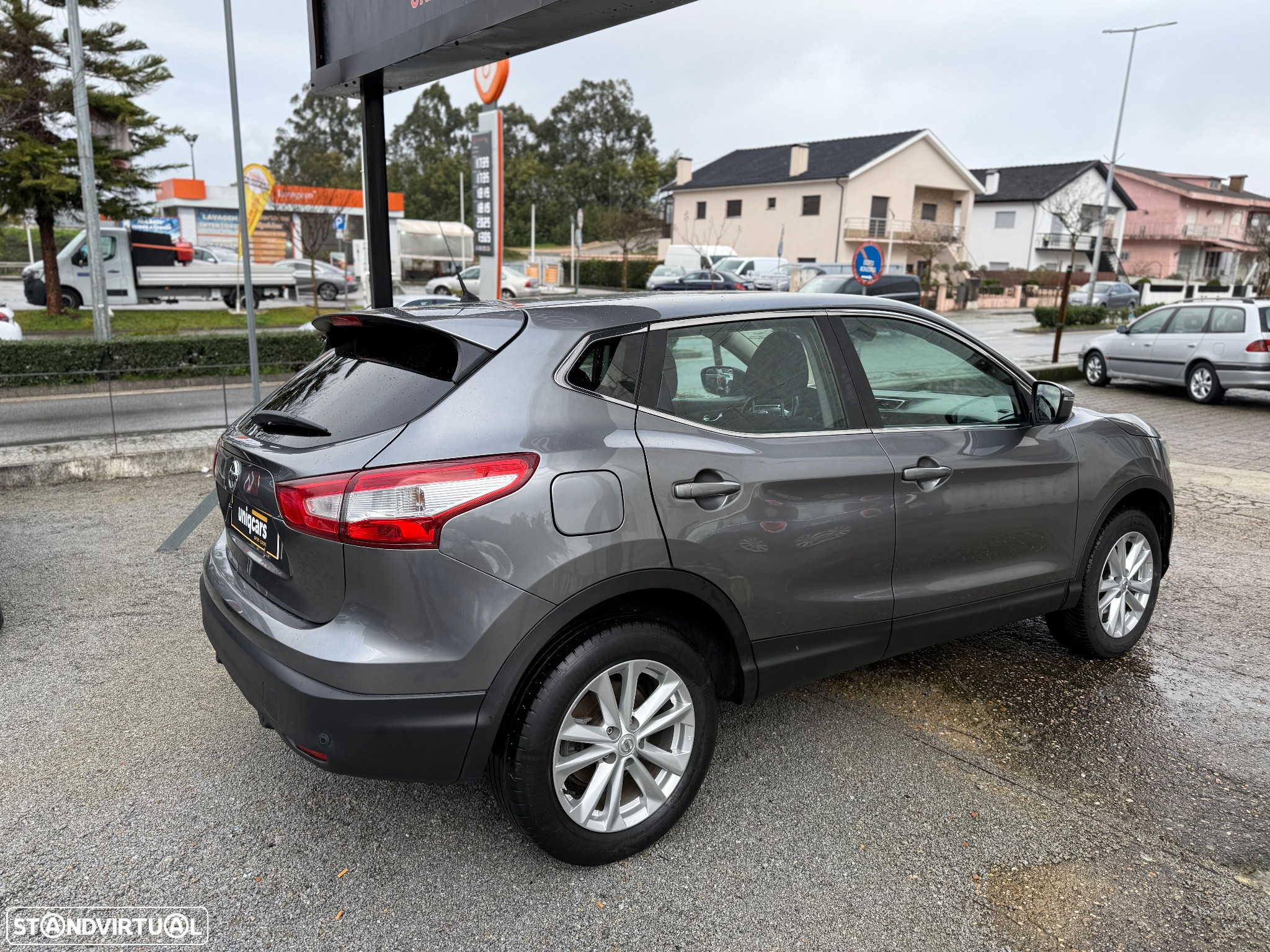 Nissan Qashqai - 12