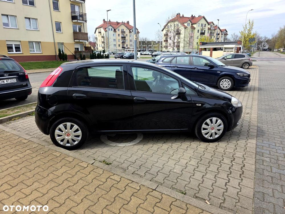 Fiat Grande Punto - 10
