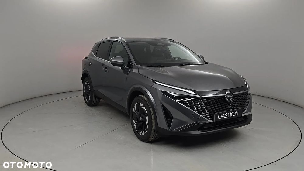 Nissan Qashqai - 1