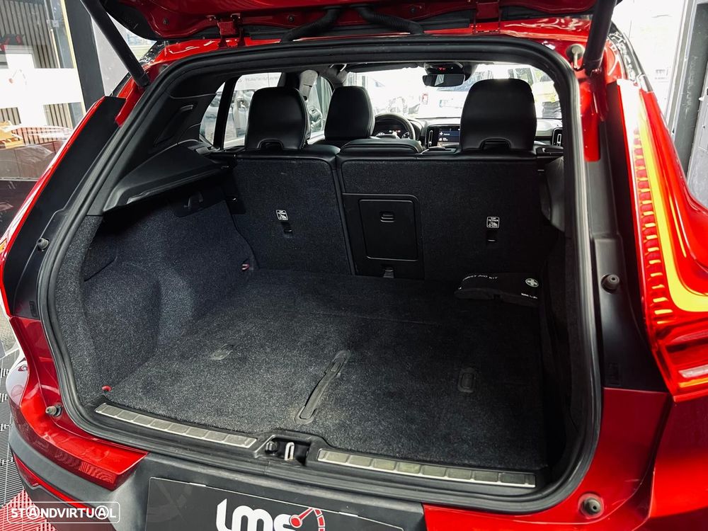 Volvo XC 40 2.0 D3 R-Design Geartronic - 54