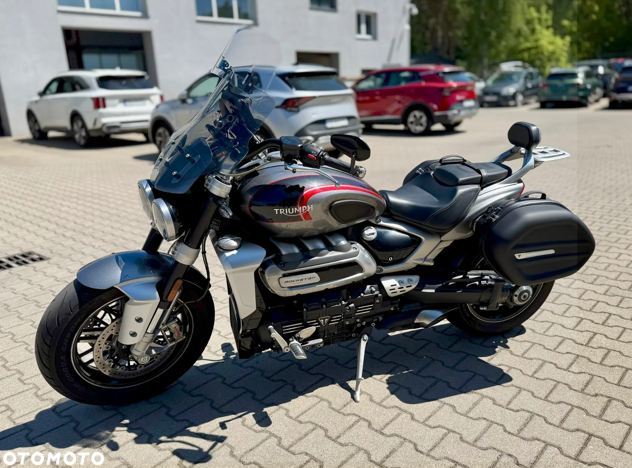 Triumph Rocket - 8