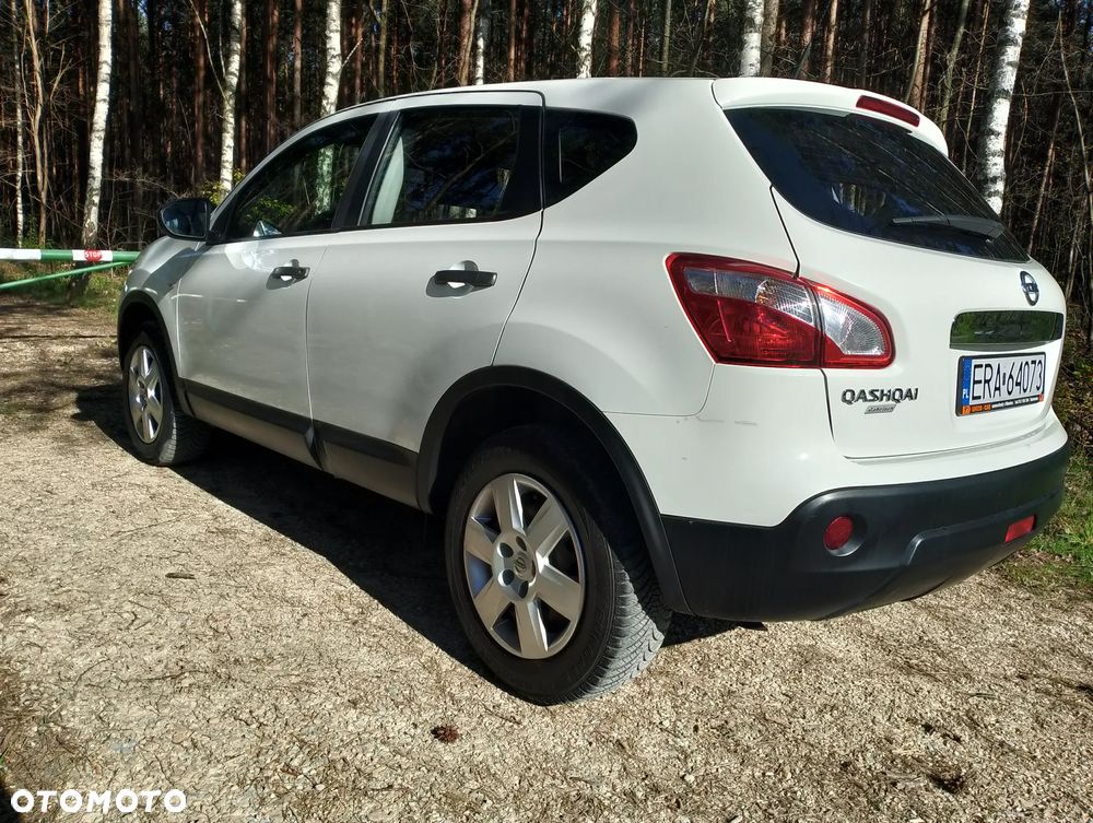 Nissan Qashqai - 25