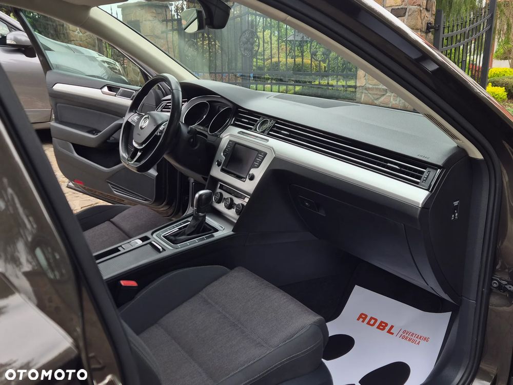 Volkswagen Passat 2.0 TDI SCR (BlueMotion Technology) DSG Highline - 7
