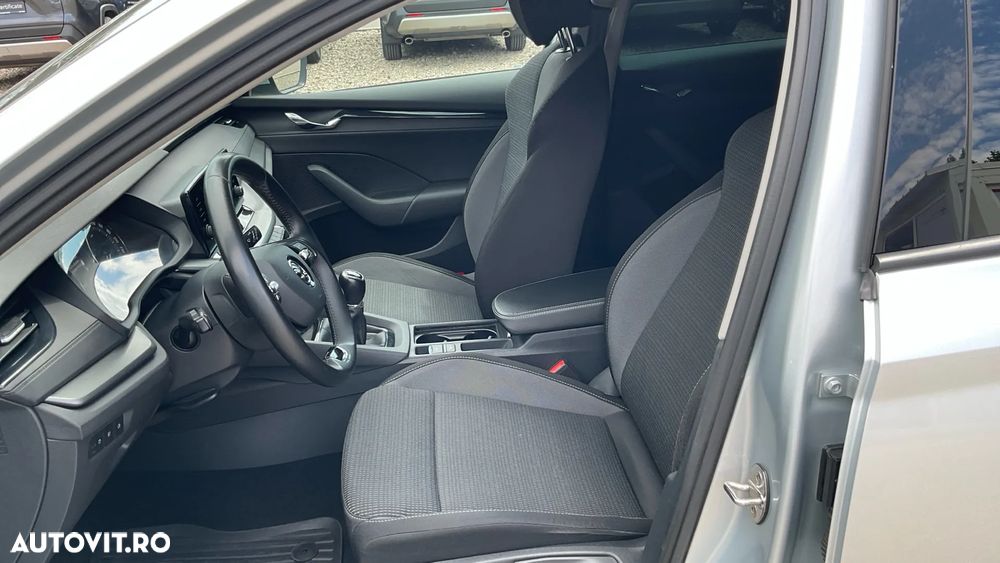 Skoda Octavia 1.5 TSI Ambition - 14