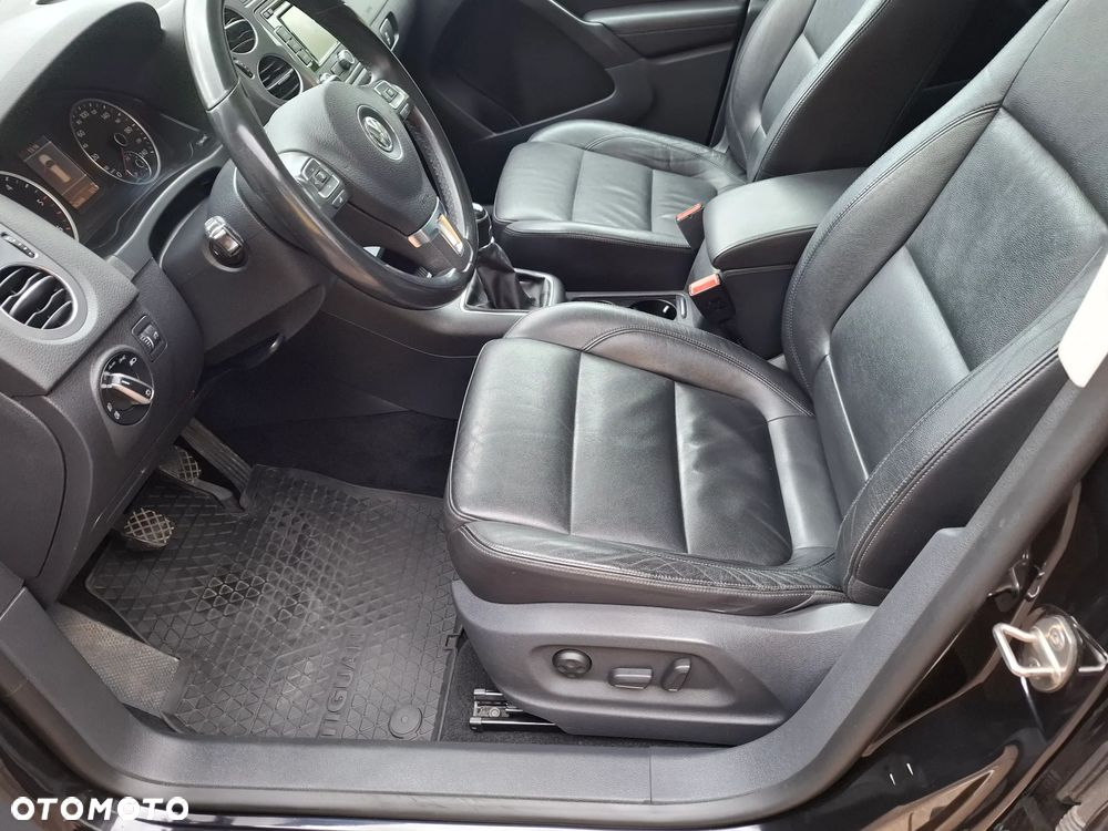 Volkswagen Tiguan 2.0 TDI BlueMot Sport&Style - 25