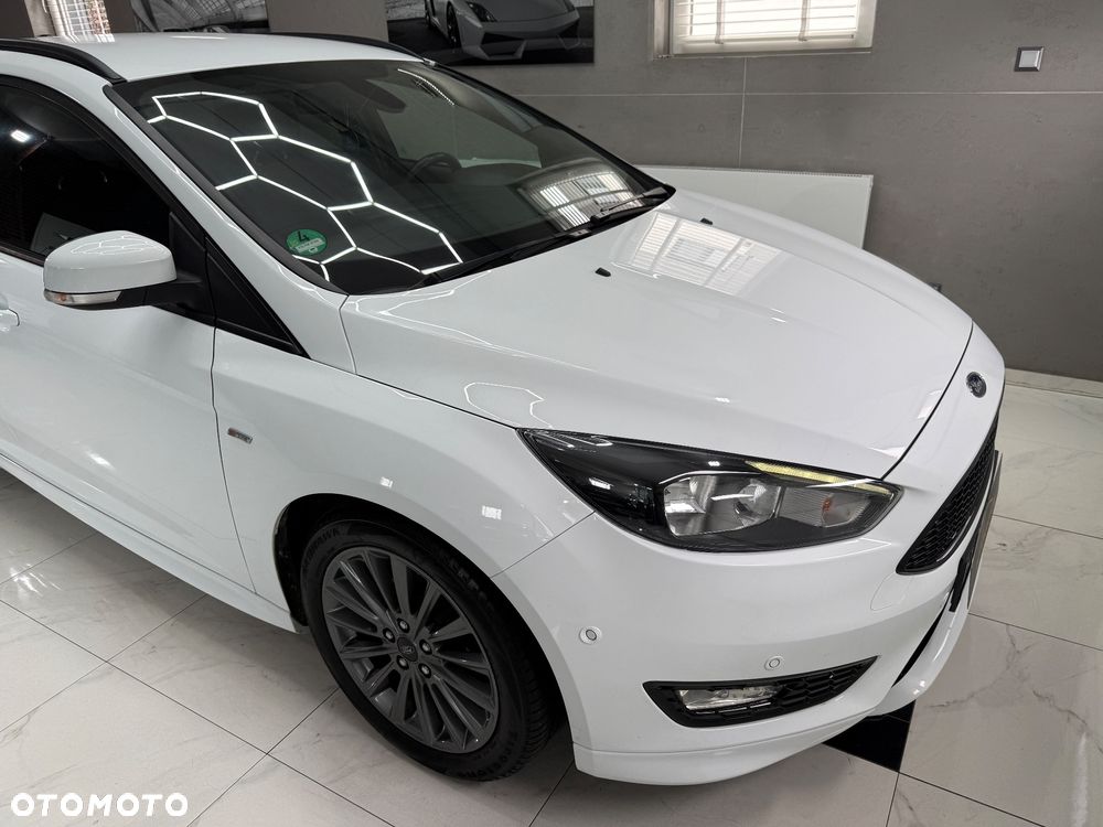 Ford Focus 1.0 EcoBoost ST-Line ASS - 11
