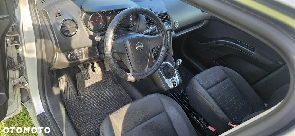 Opel Meriva - 7